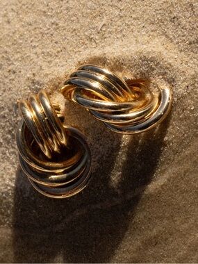 Petal & Pup Twisted Gold Knot Stud Earrings